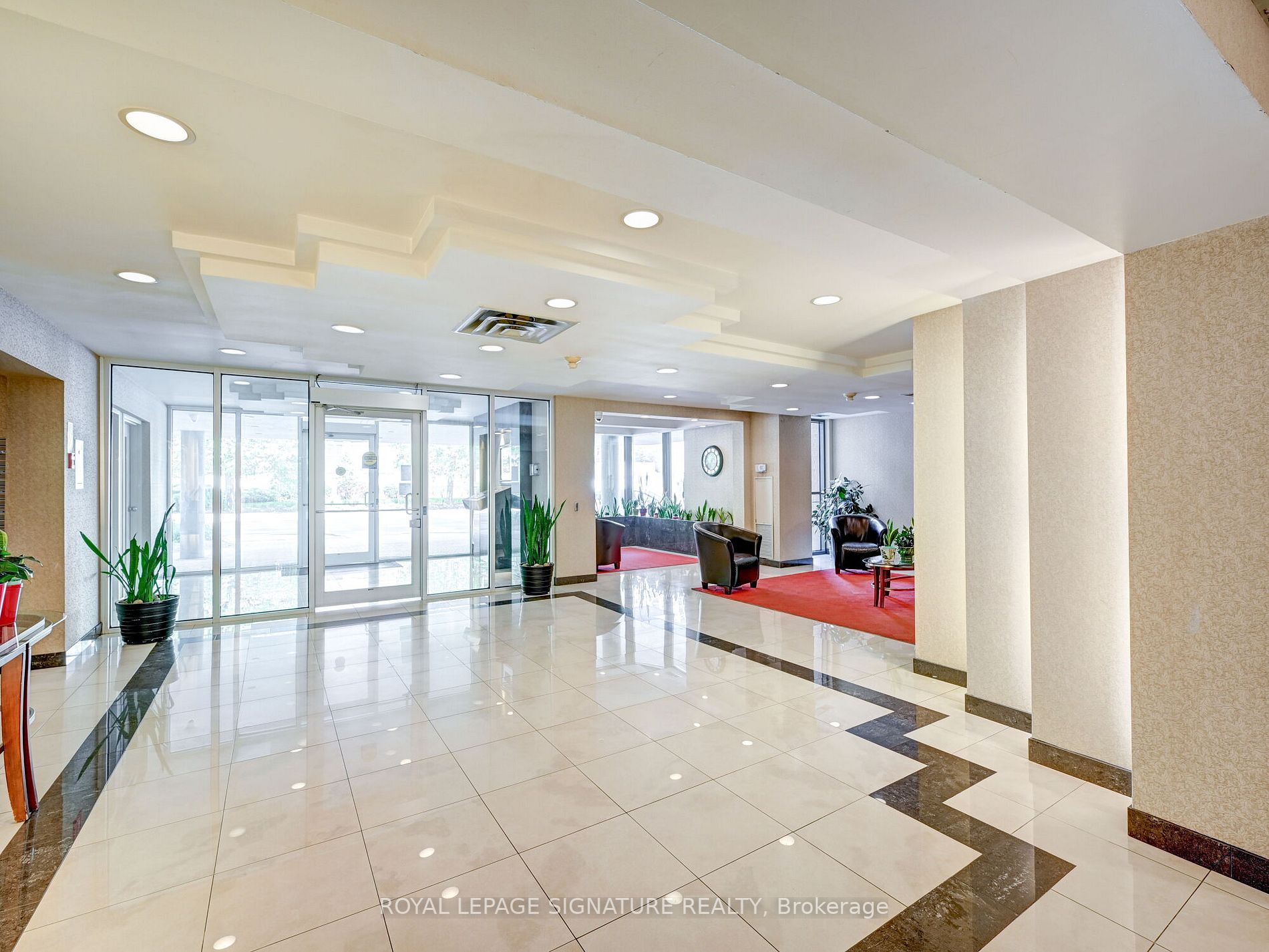 300 Webb Dr, #1003
