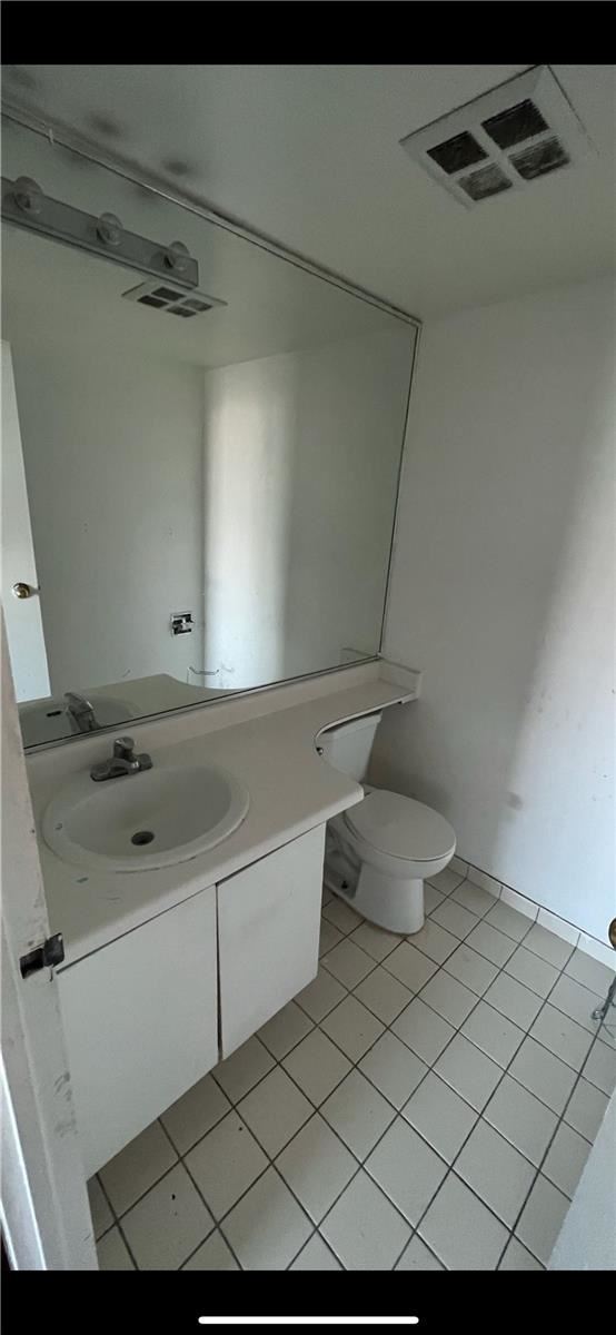 234 Albion Rd, #1110