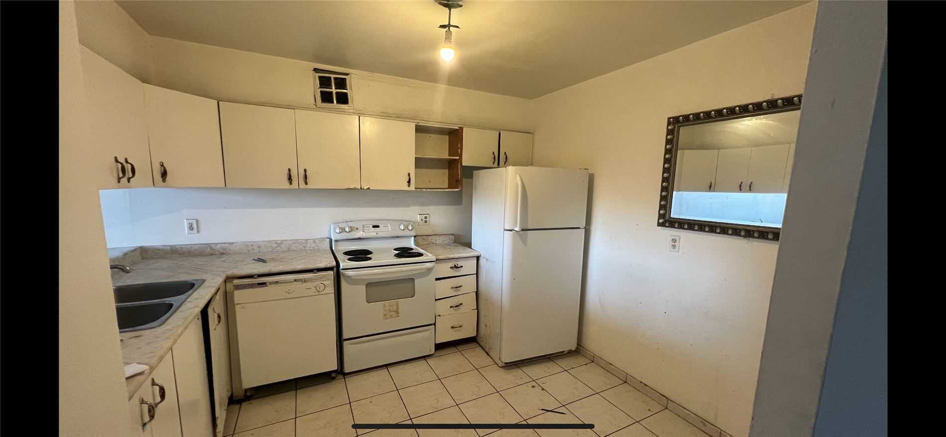 234 Albion Rd, #1110