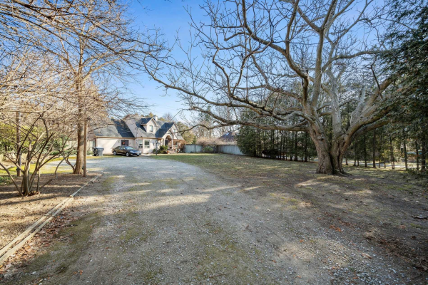 50 Harborn Rd, Mississauga