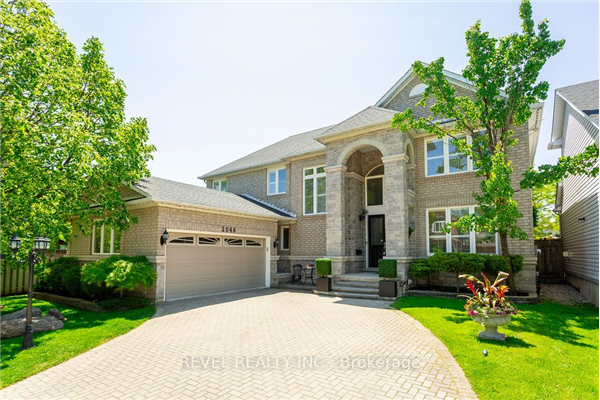 2048 Oak Grove Pl, Burlington