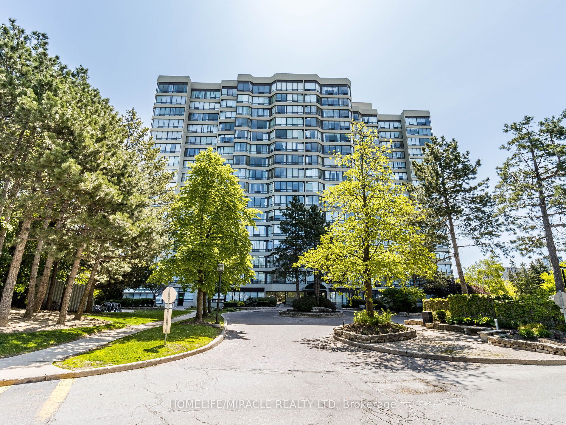 26 Hanover Rd, ##1701