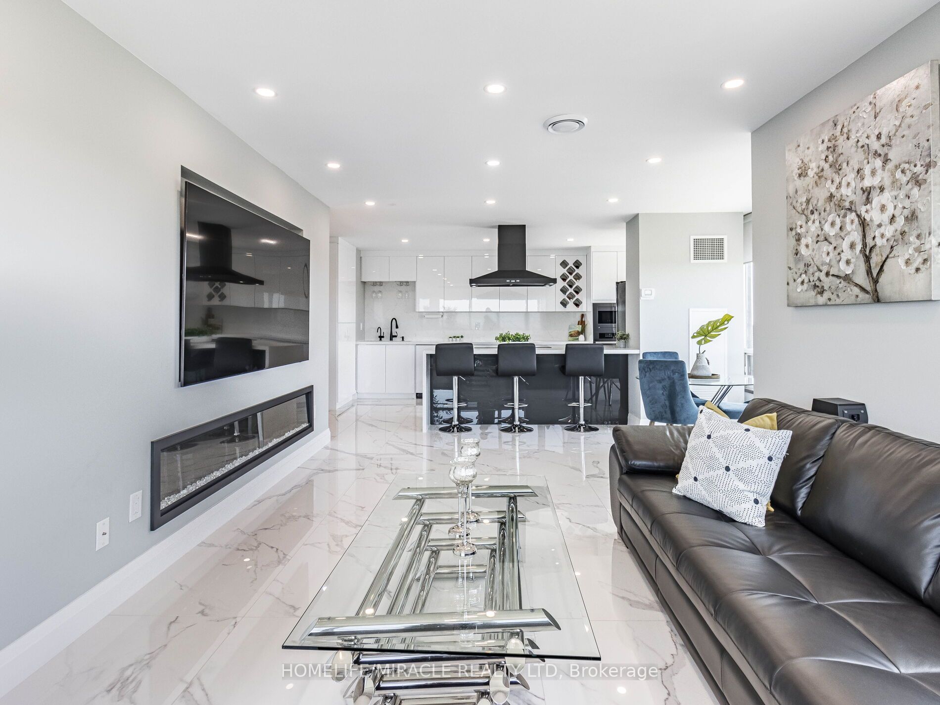 26 Hanover Rd, ##1701