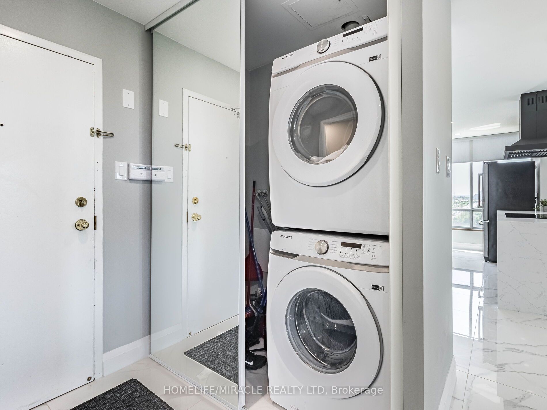 26 Hanover Rd, ##1701