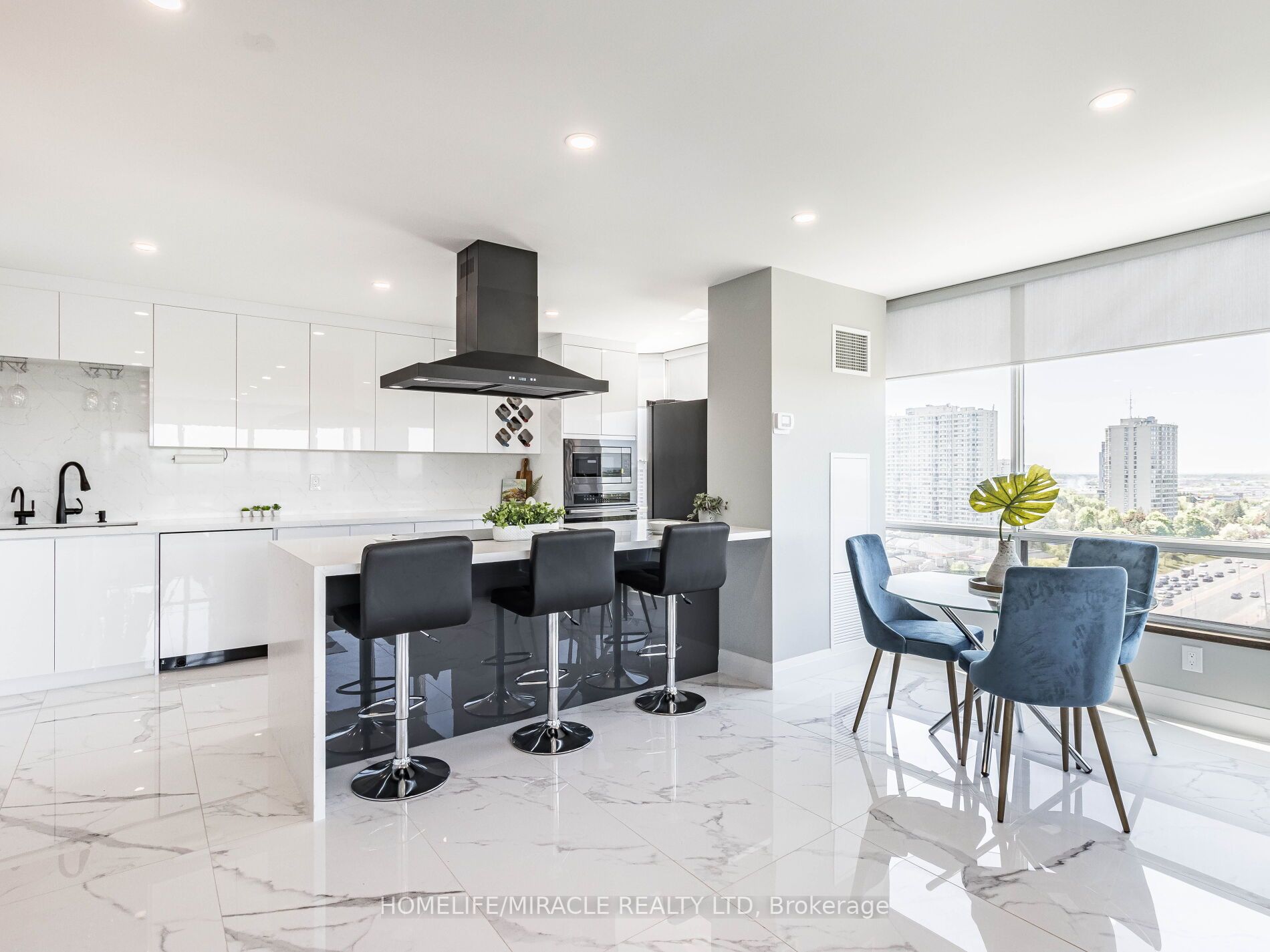 26 Hanover Rd, ##1701