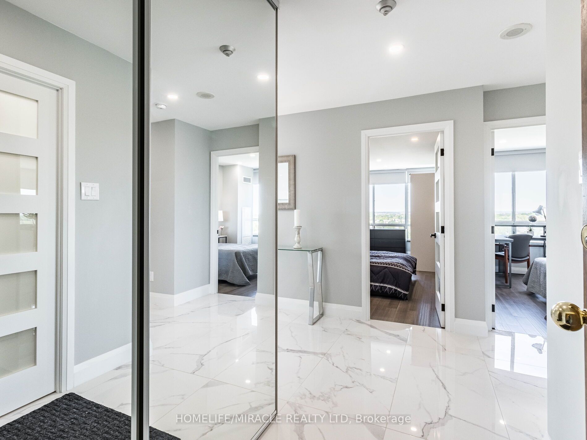 26 Hanover Rd, ##1701