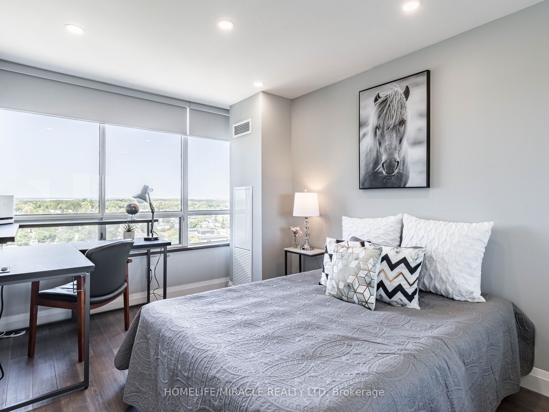 26 Hanover Rd, ##1701