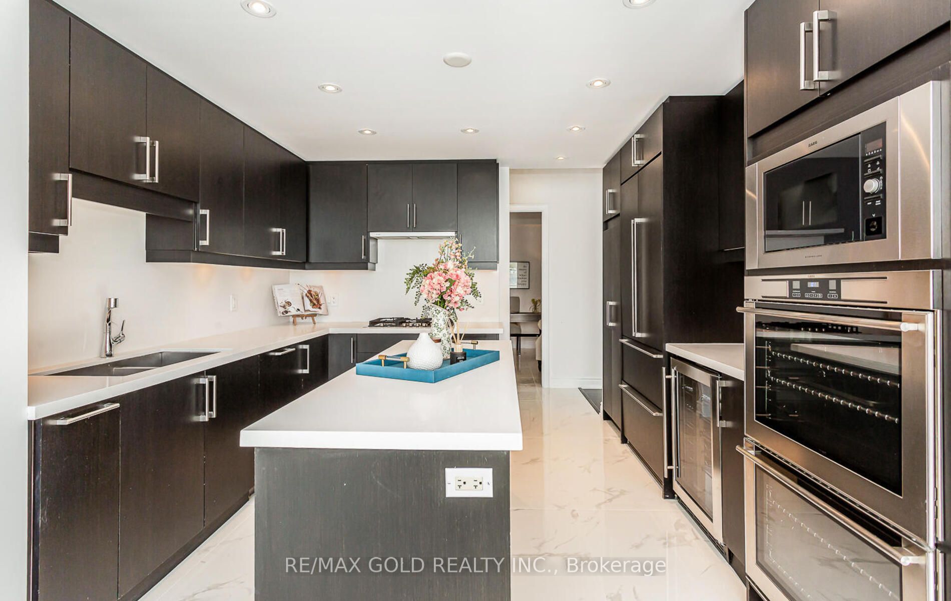 Listing W6051600 - Large Photo # 16
