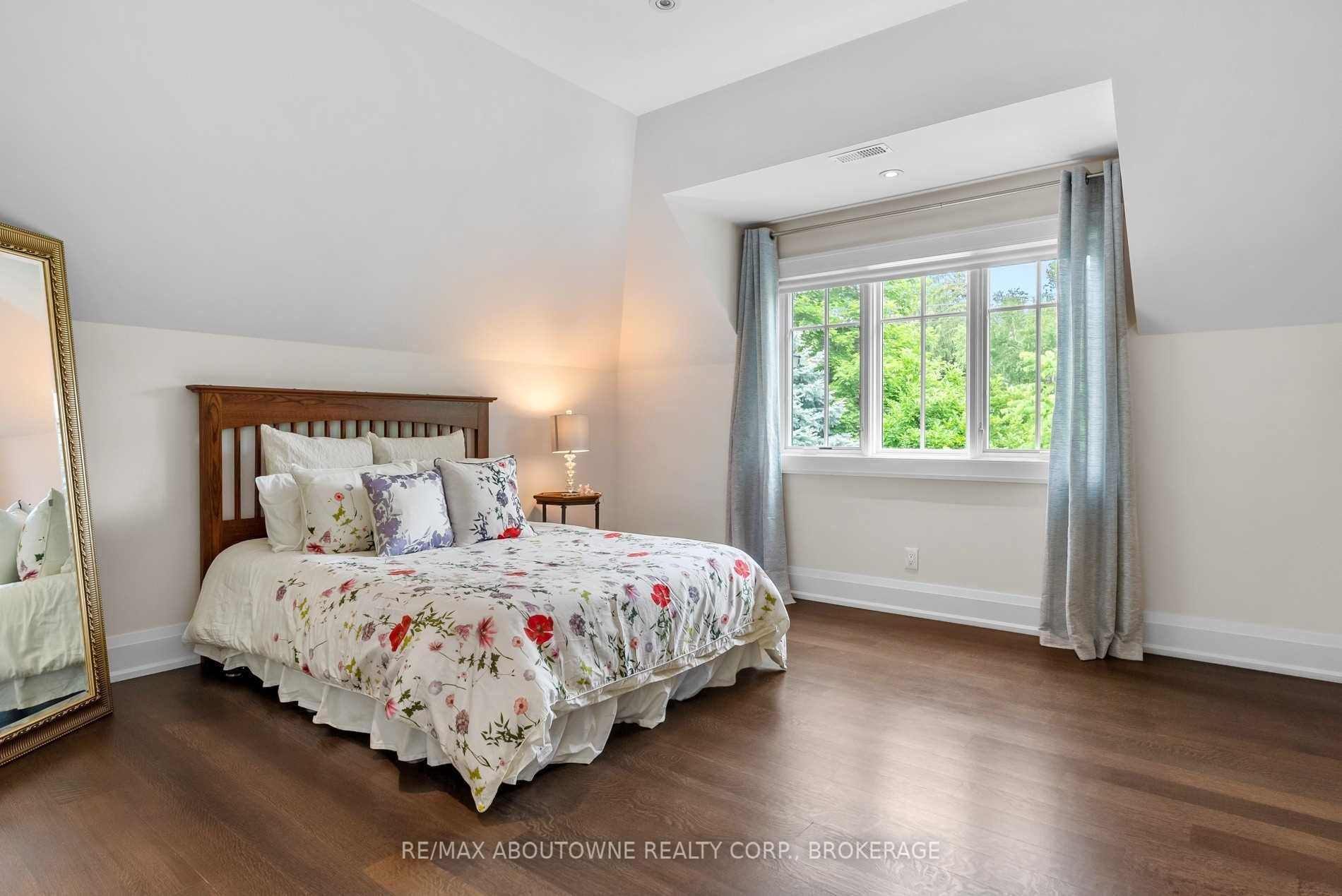 460 Morrison Rd