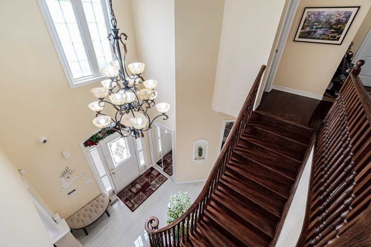 29 Long Meadow Rd