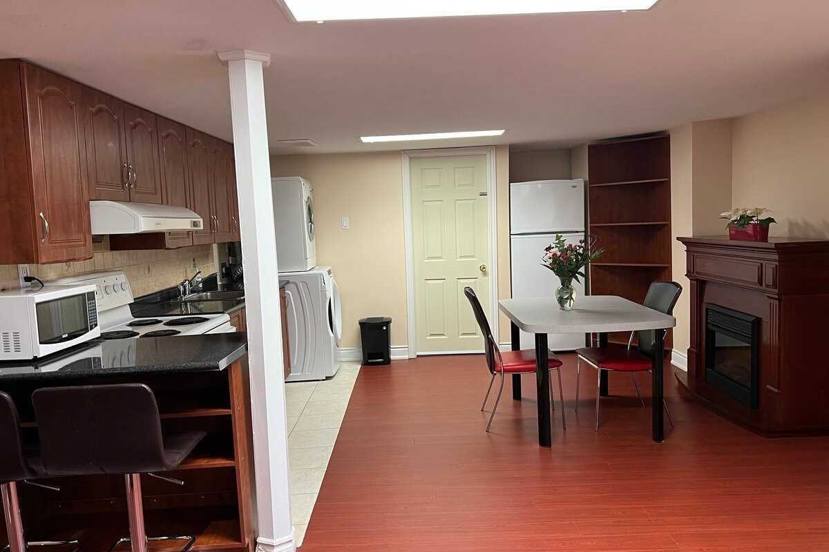 29 Long Meadow Rd
