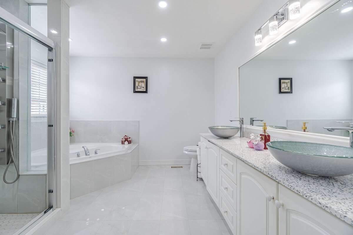 29 Long Meadow Rd