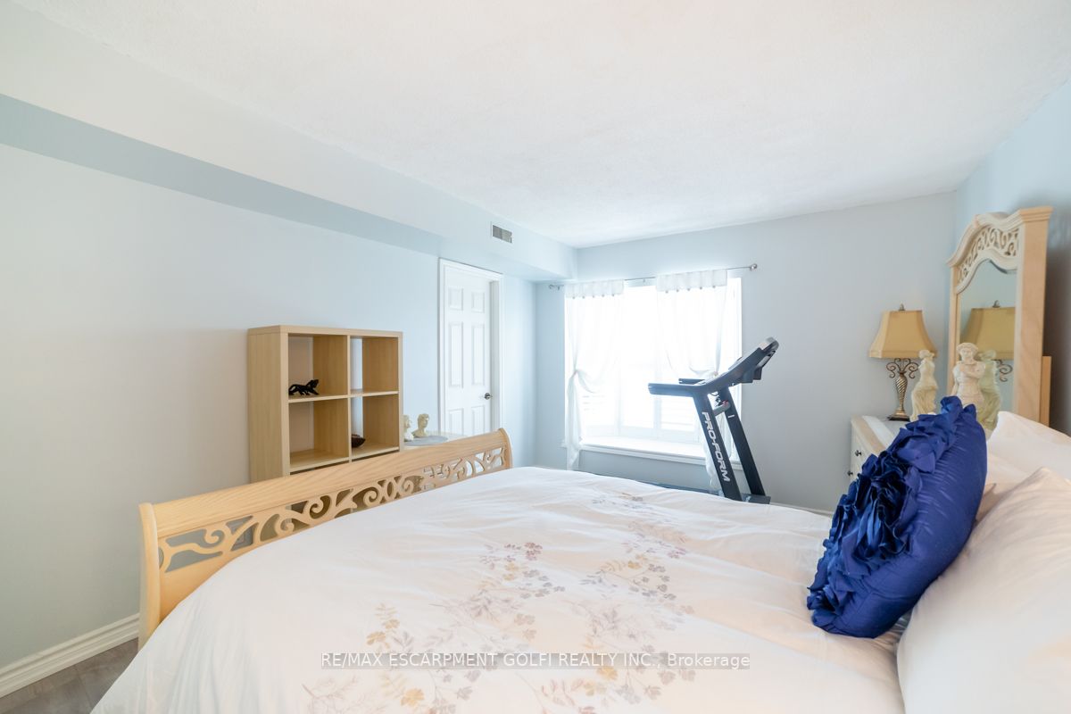 Listing W6051820 - Large Photo # 21