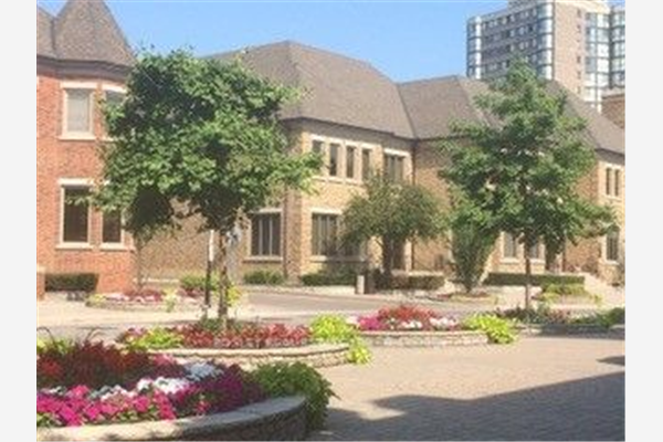 4283 Village Centre Crt, Mississauga