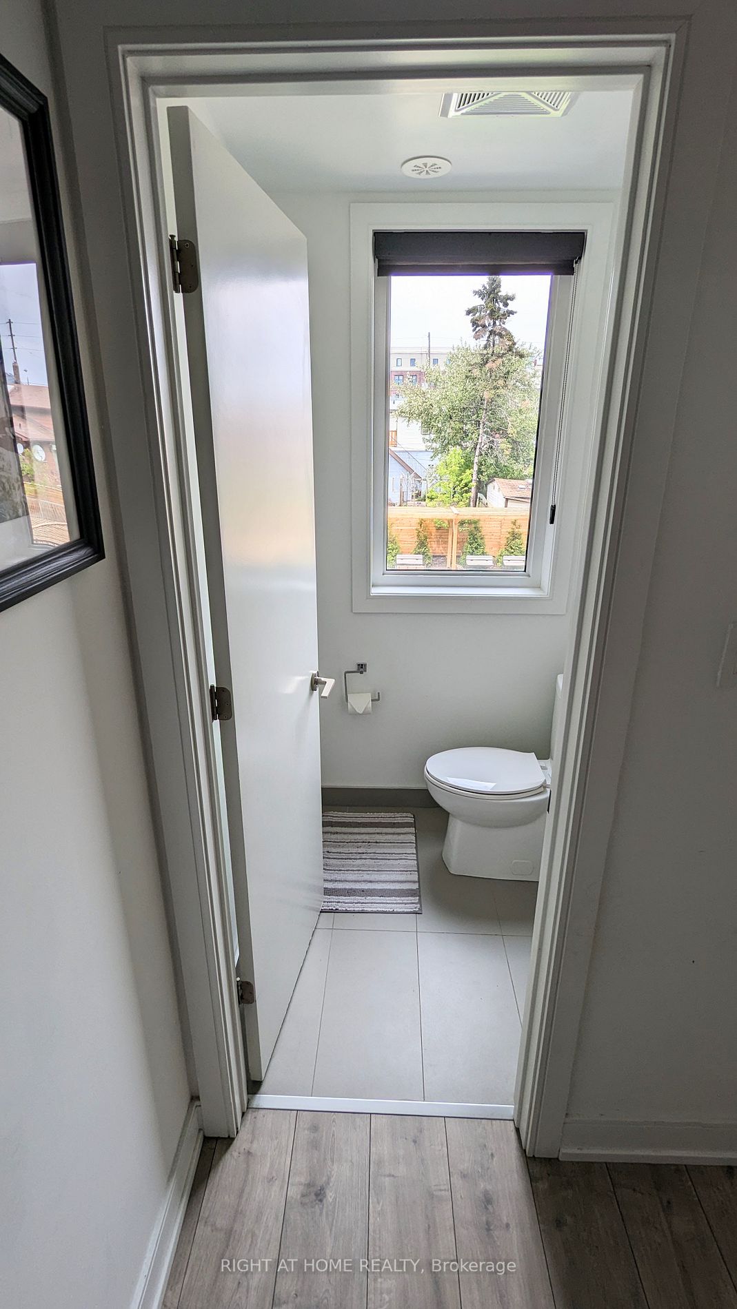 Listing W6052012 - Large Photo # 11