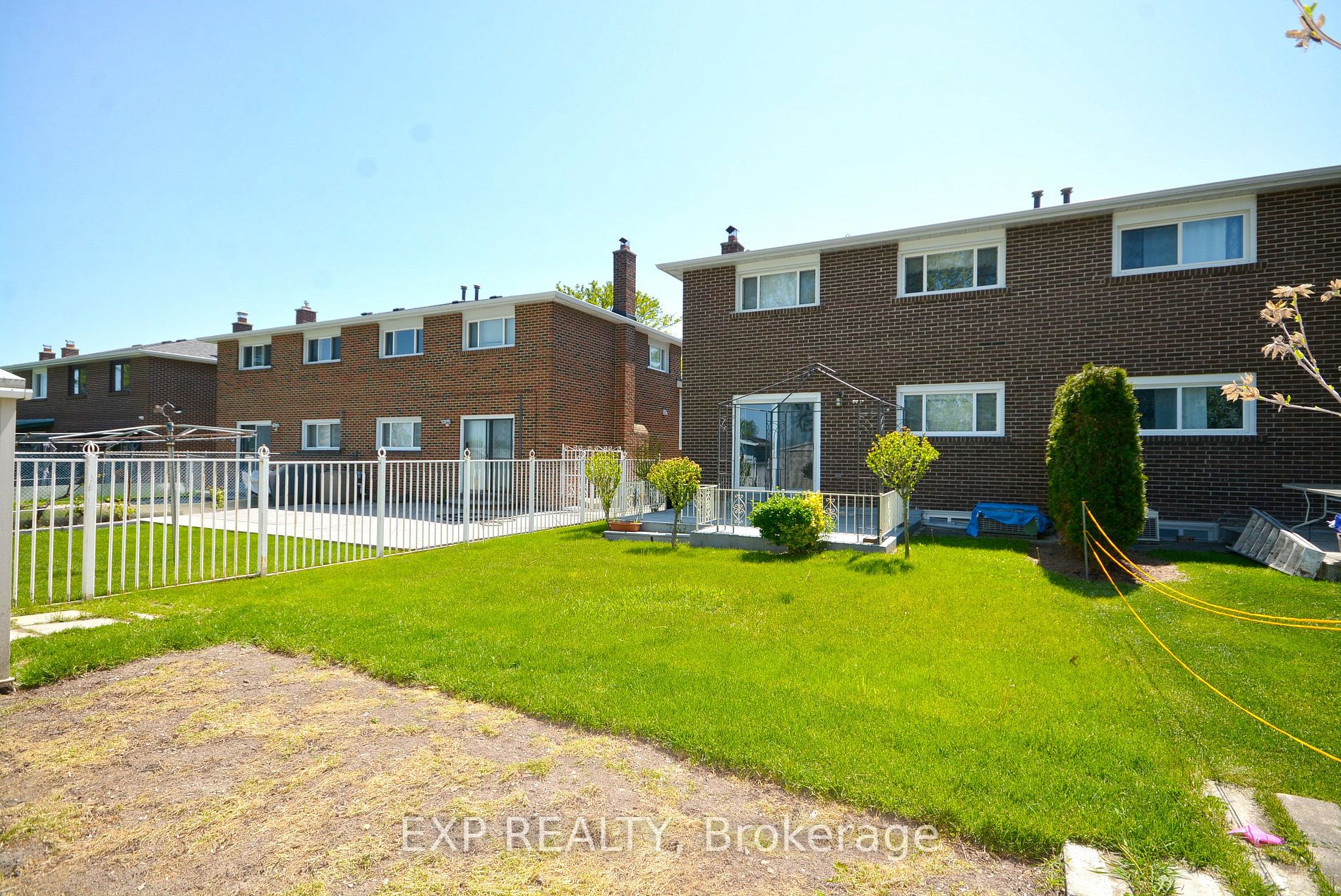 2441 Cashmere Ave