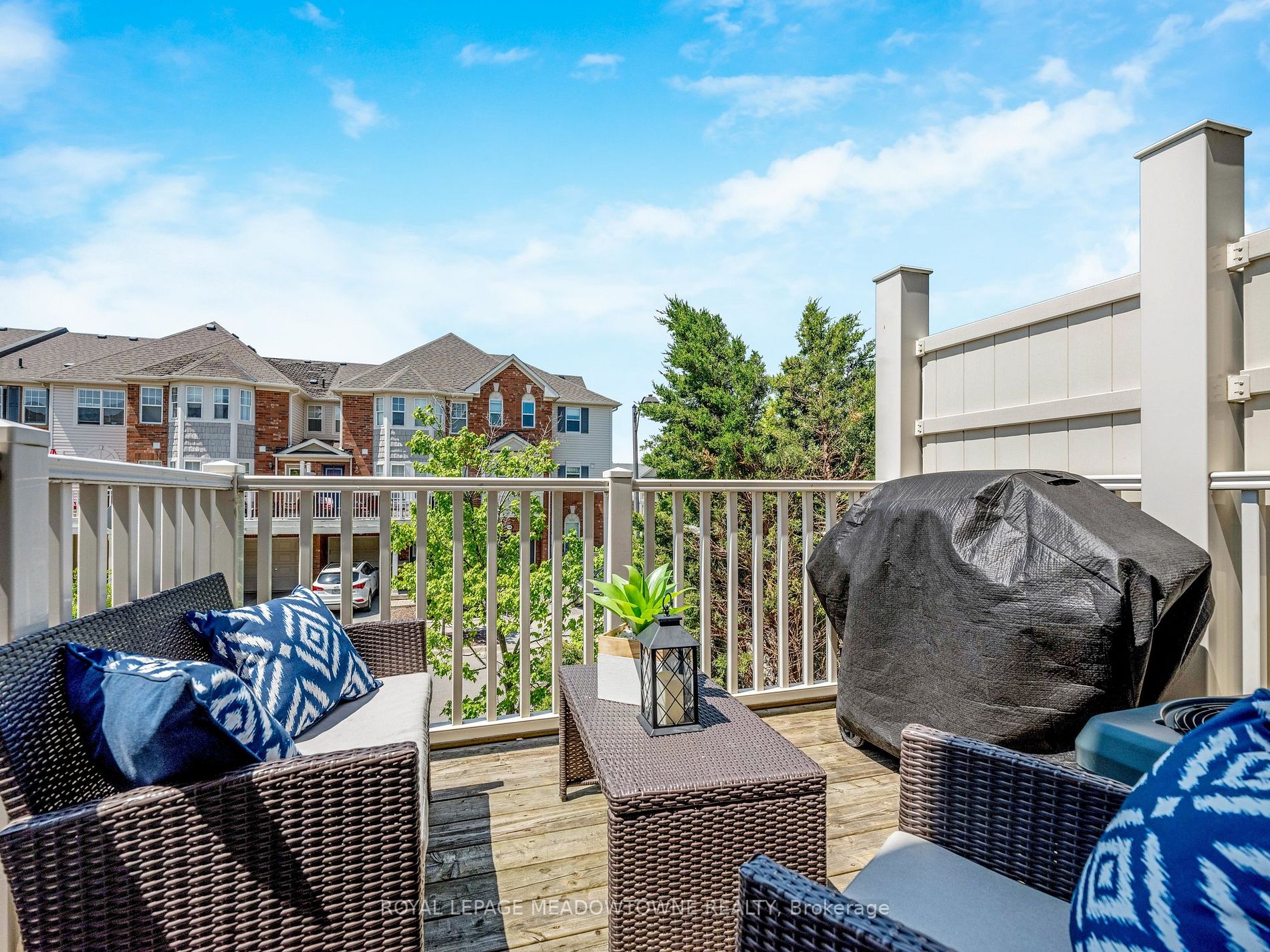 1186 Barnard Dr