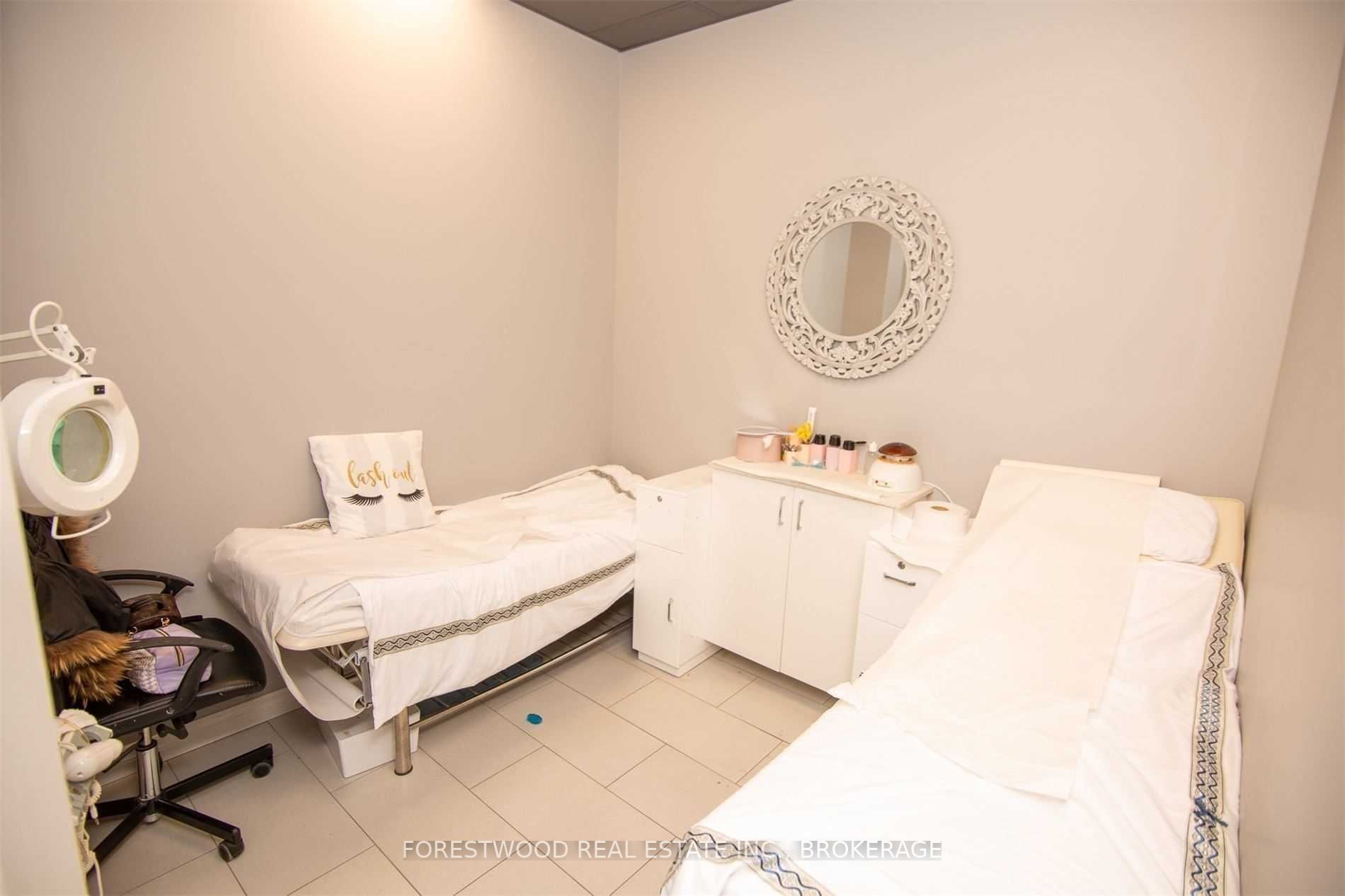 Listing W6052095 - Large Photo # 11