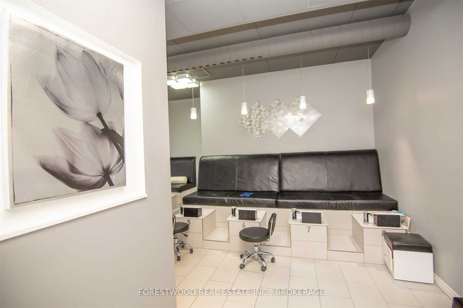 Listing W6052095 - Large Photo # 12