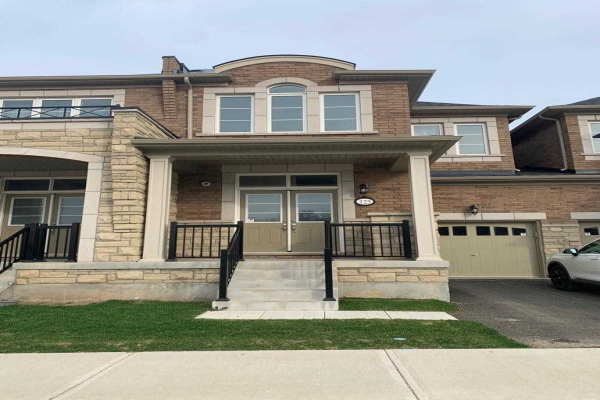 125 Marigold Gdns, Oakville