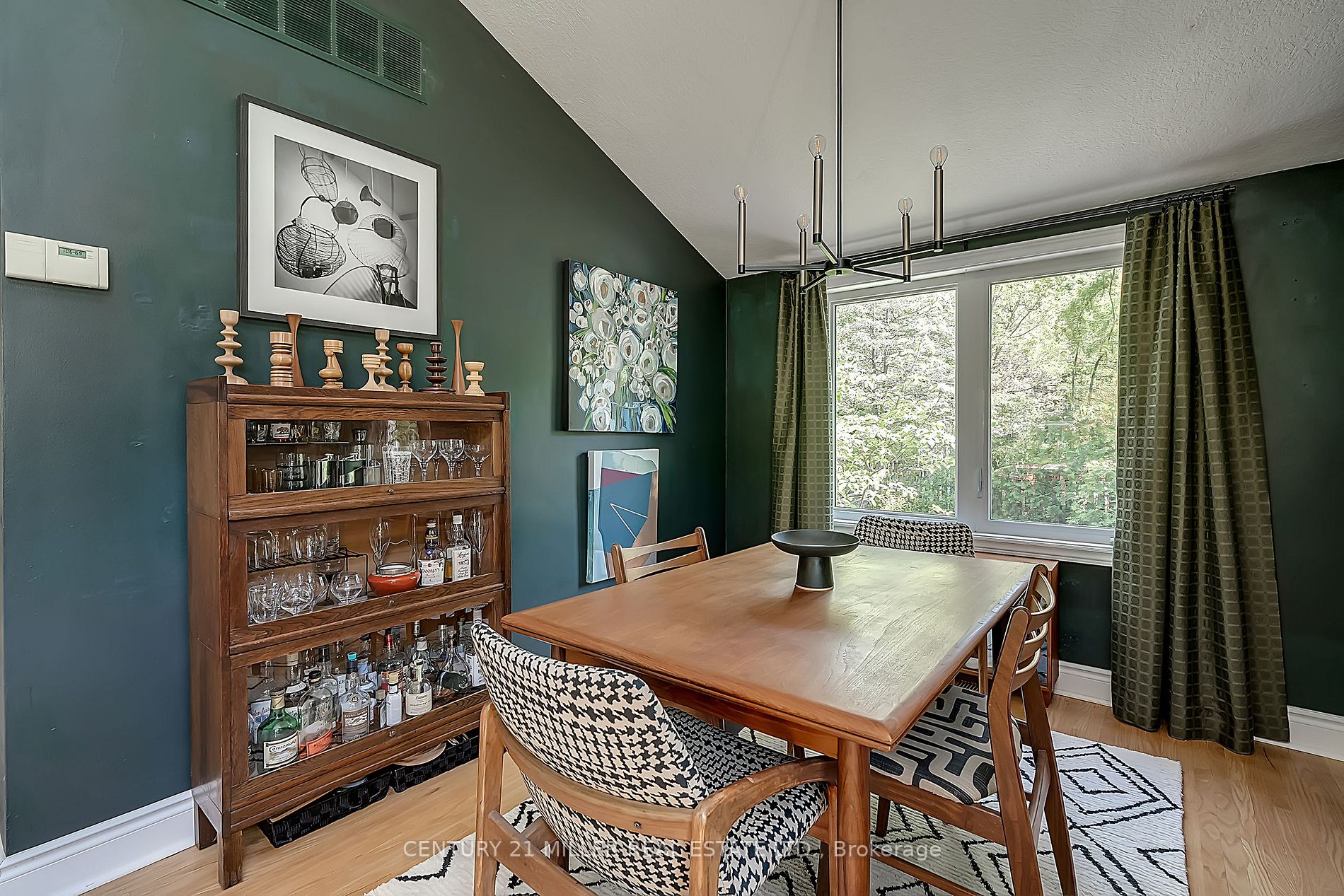 366 Macdonald Rd