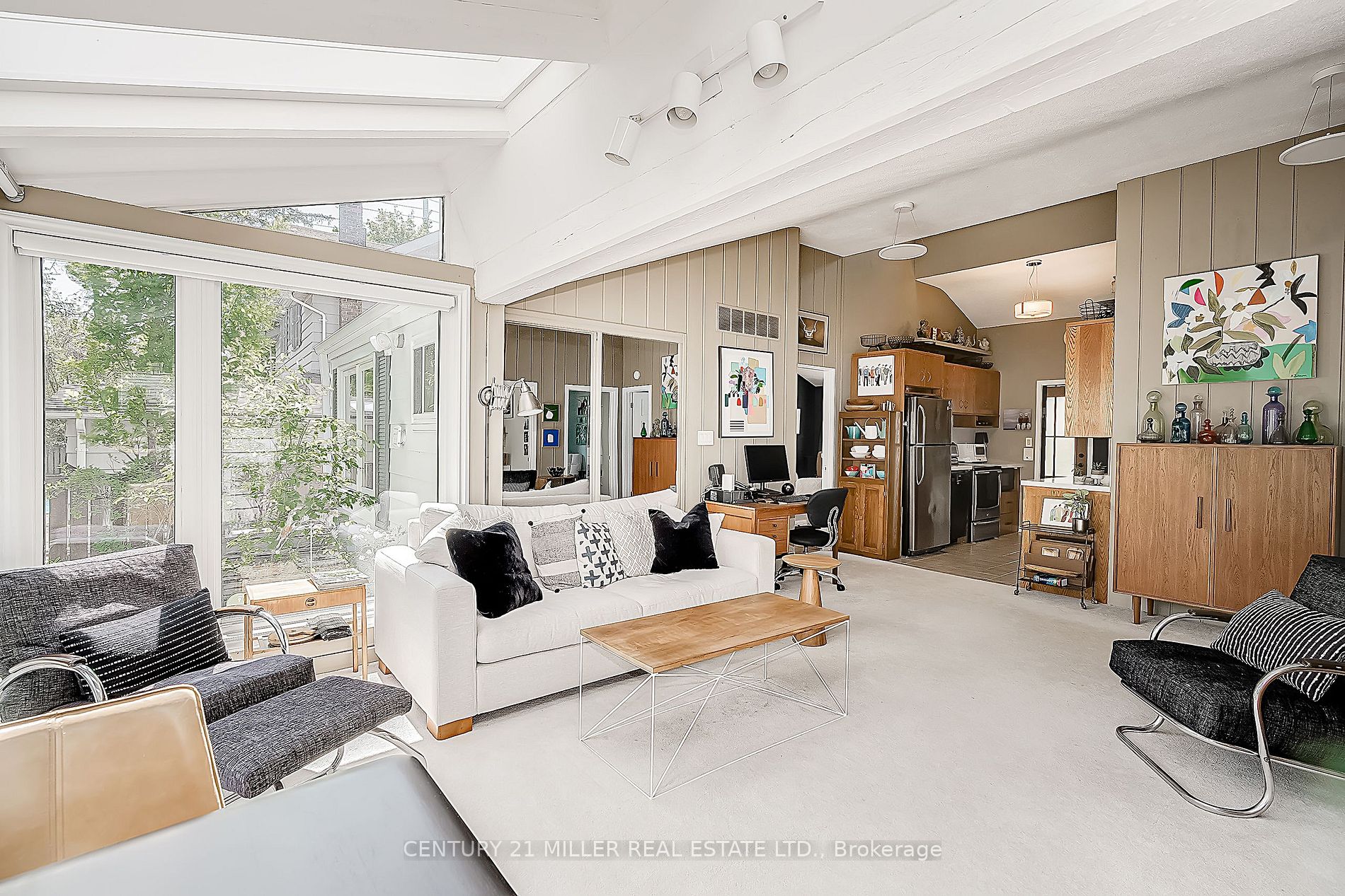 366 Macdonald Rd