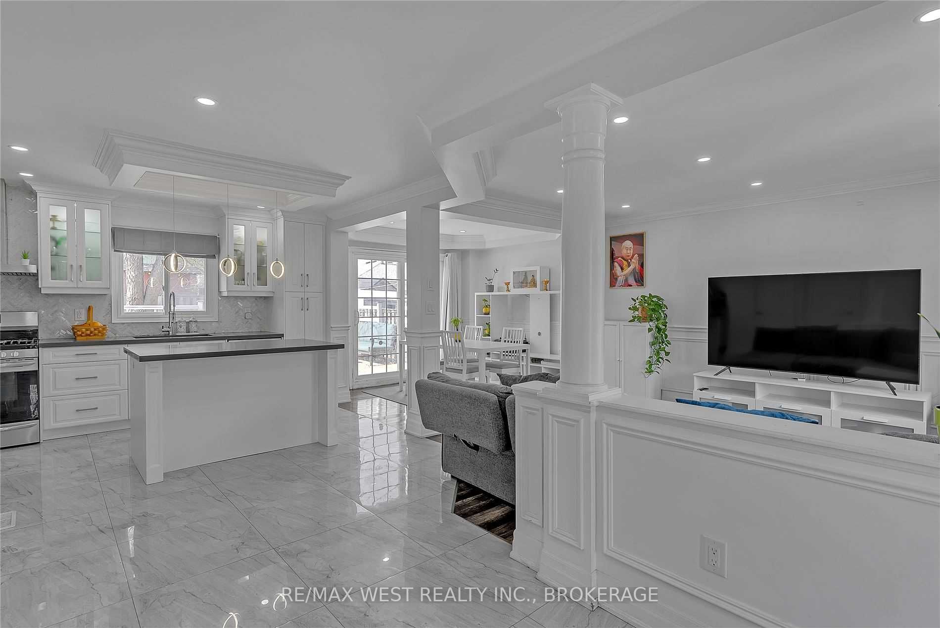 119 Madoc Dr