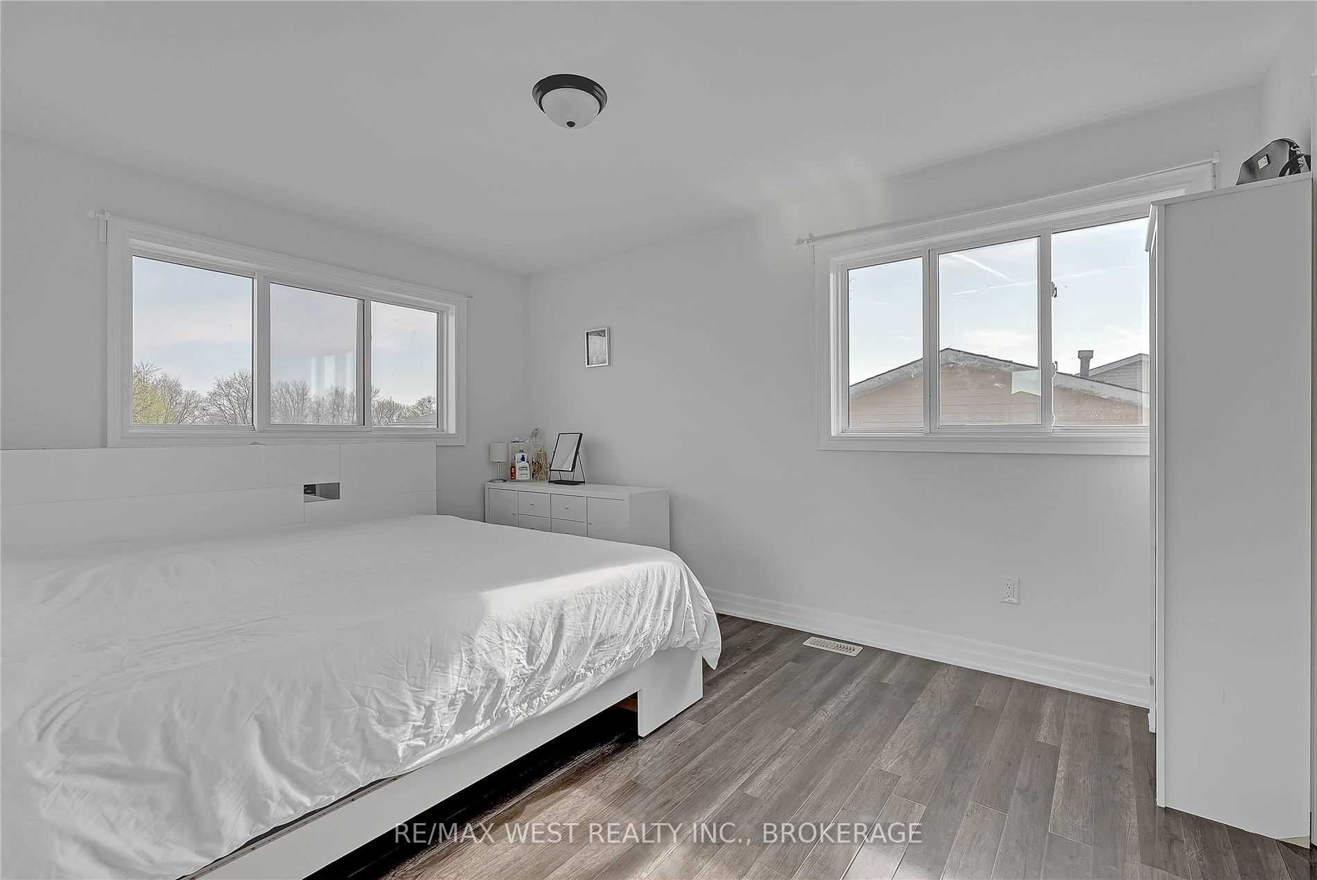 119 Madoc Dr