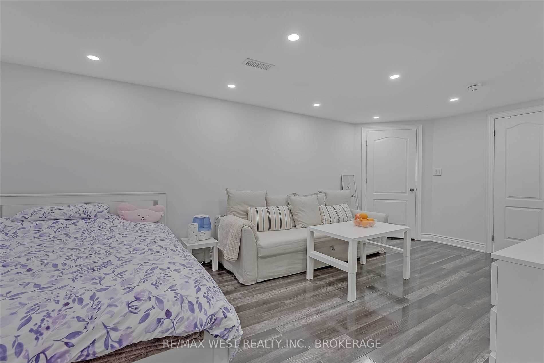 119 Madoc Dr
