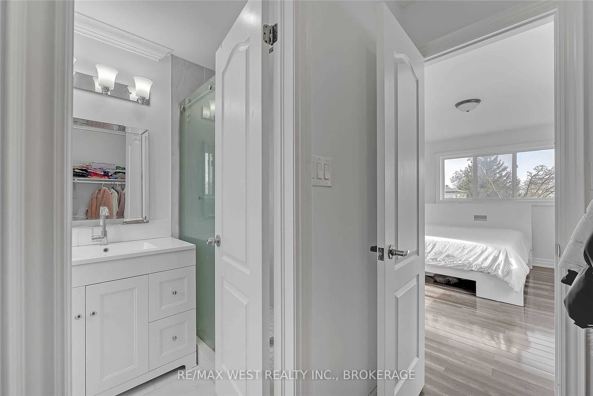 119 Madoc Dr
