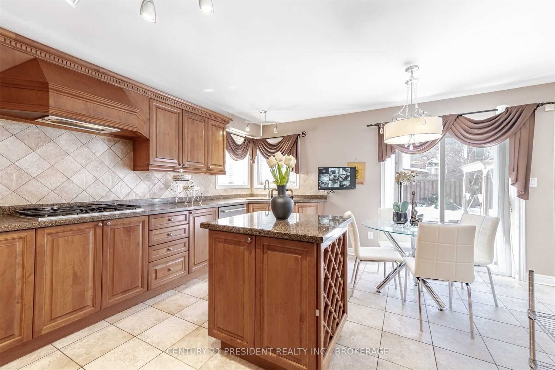 Listing W6052497 - Large Photo # 7