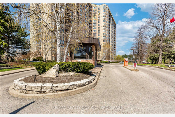 20 Cherrytree Dr, Brampton