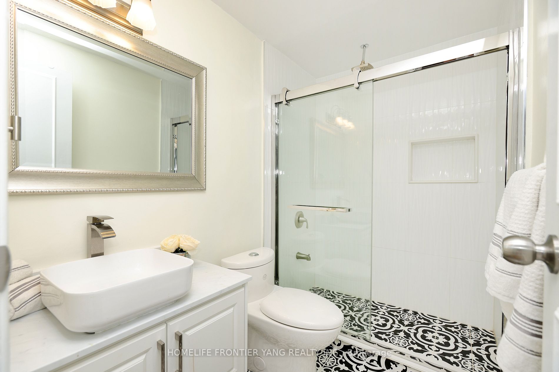 Listing W6052700 - Large Photo # 22