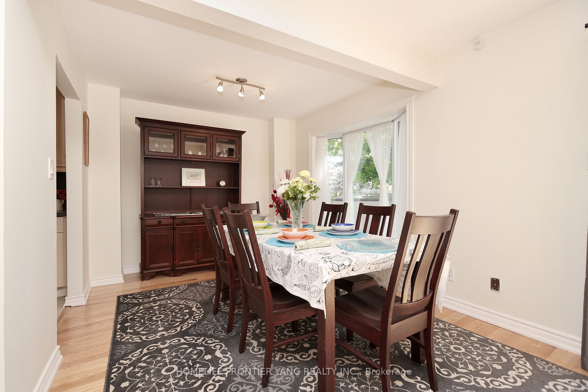 Listing W6052700 - Large Photo # 12