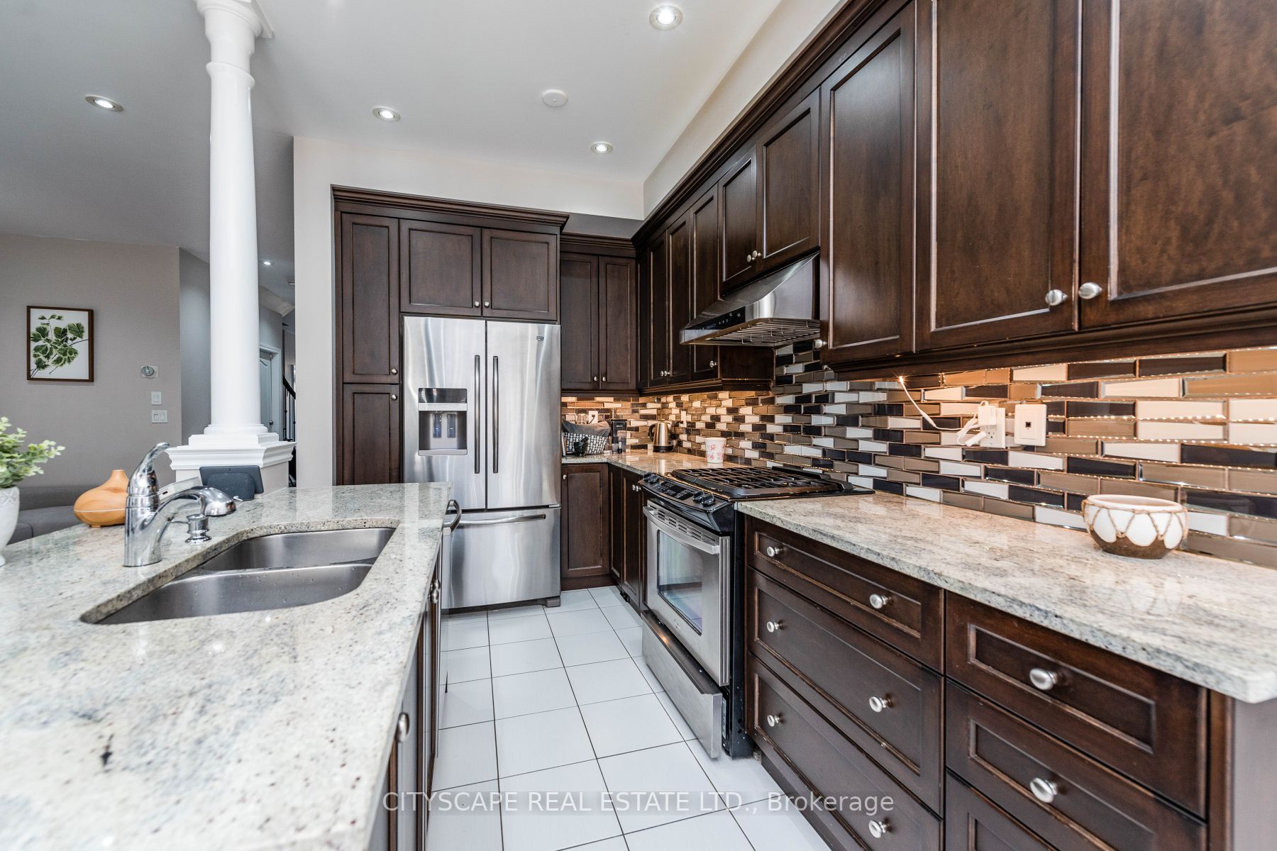 34 Wasaga Rd