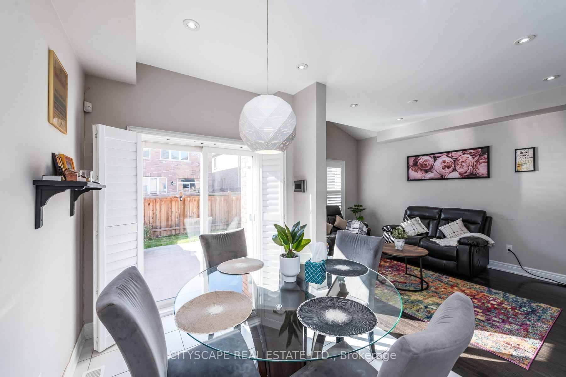 34 Wasaga Rd