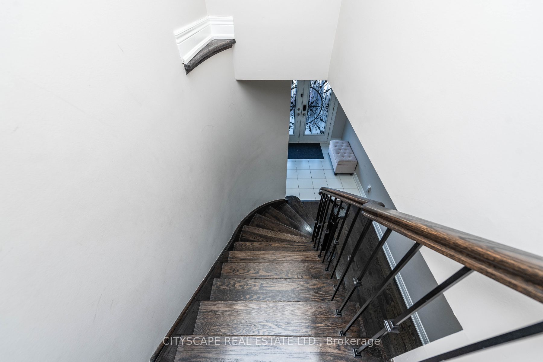 34 Wasaga Rd