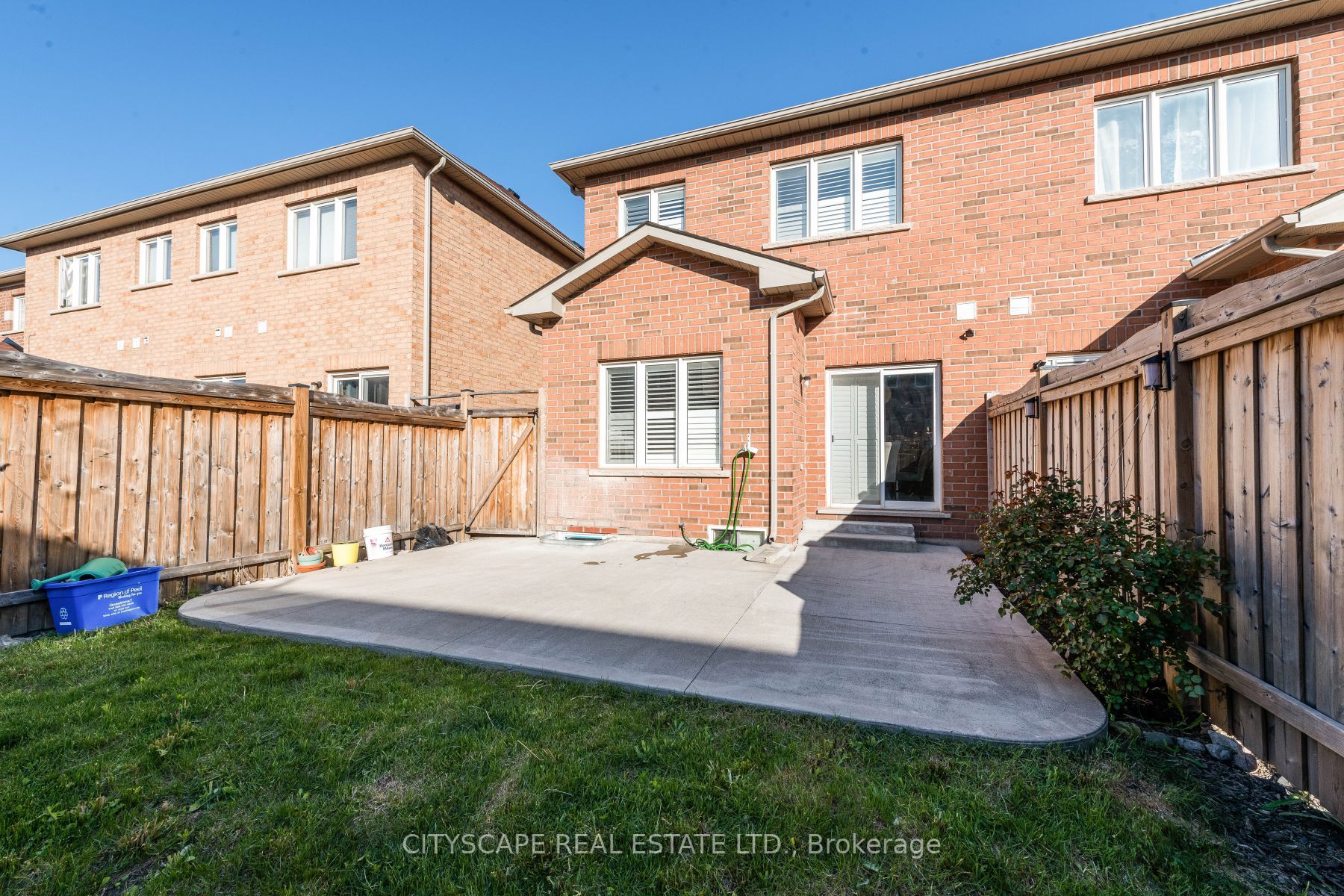34 Wasaga Rd