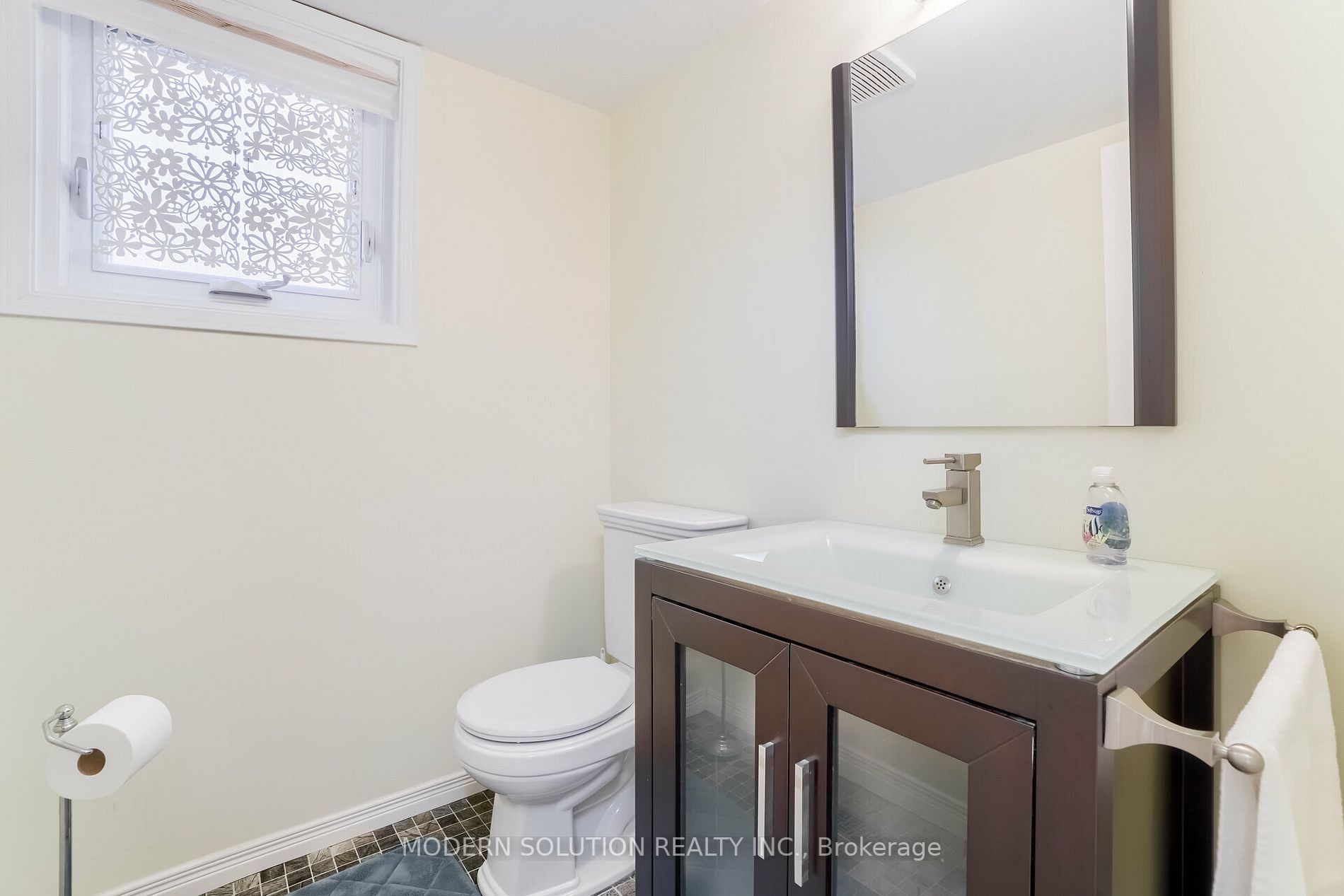 Listing W6052984 - Large Photo # 13