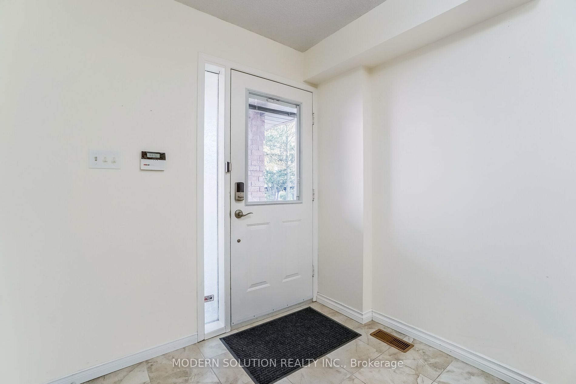 Listing W6052984 - Large Photo # 4