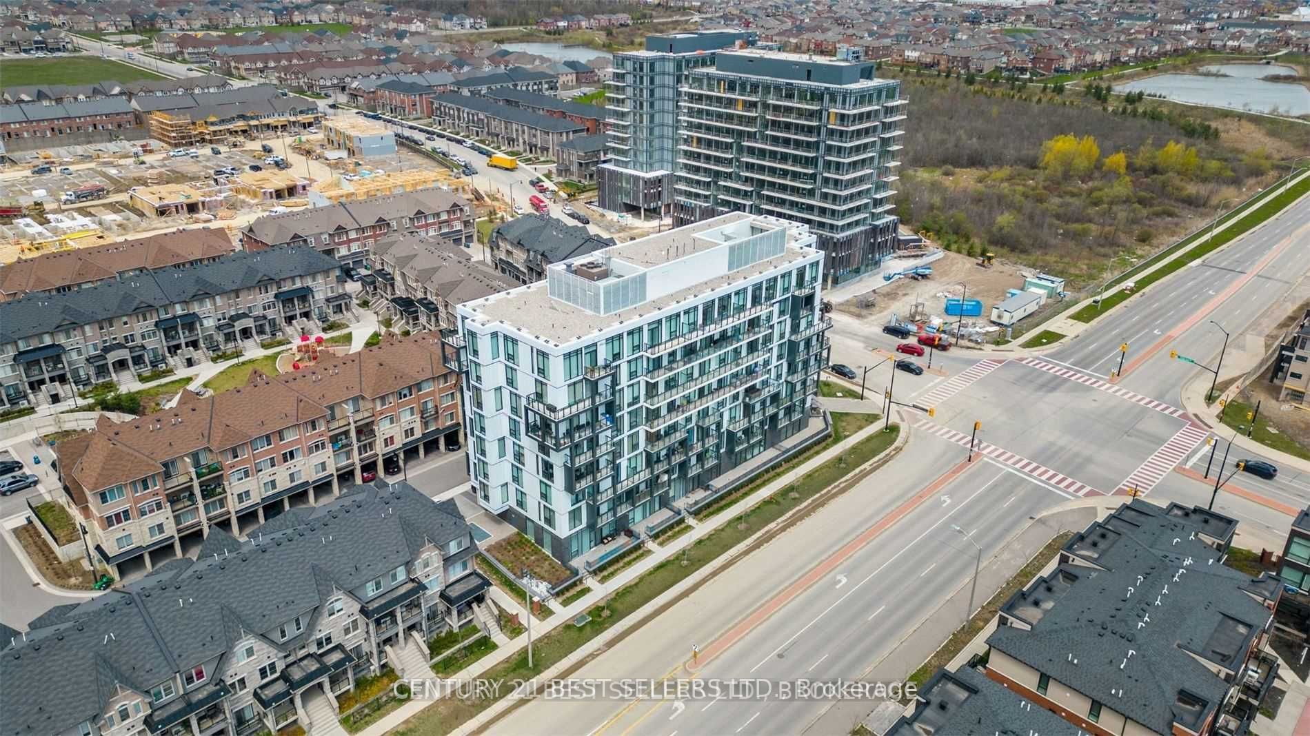180 Veterans Dr, #806