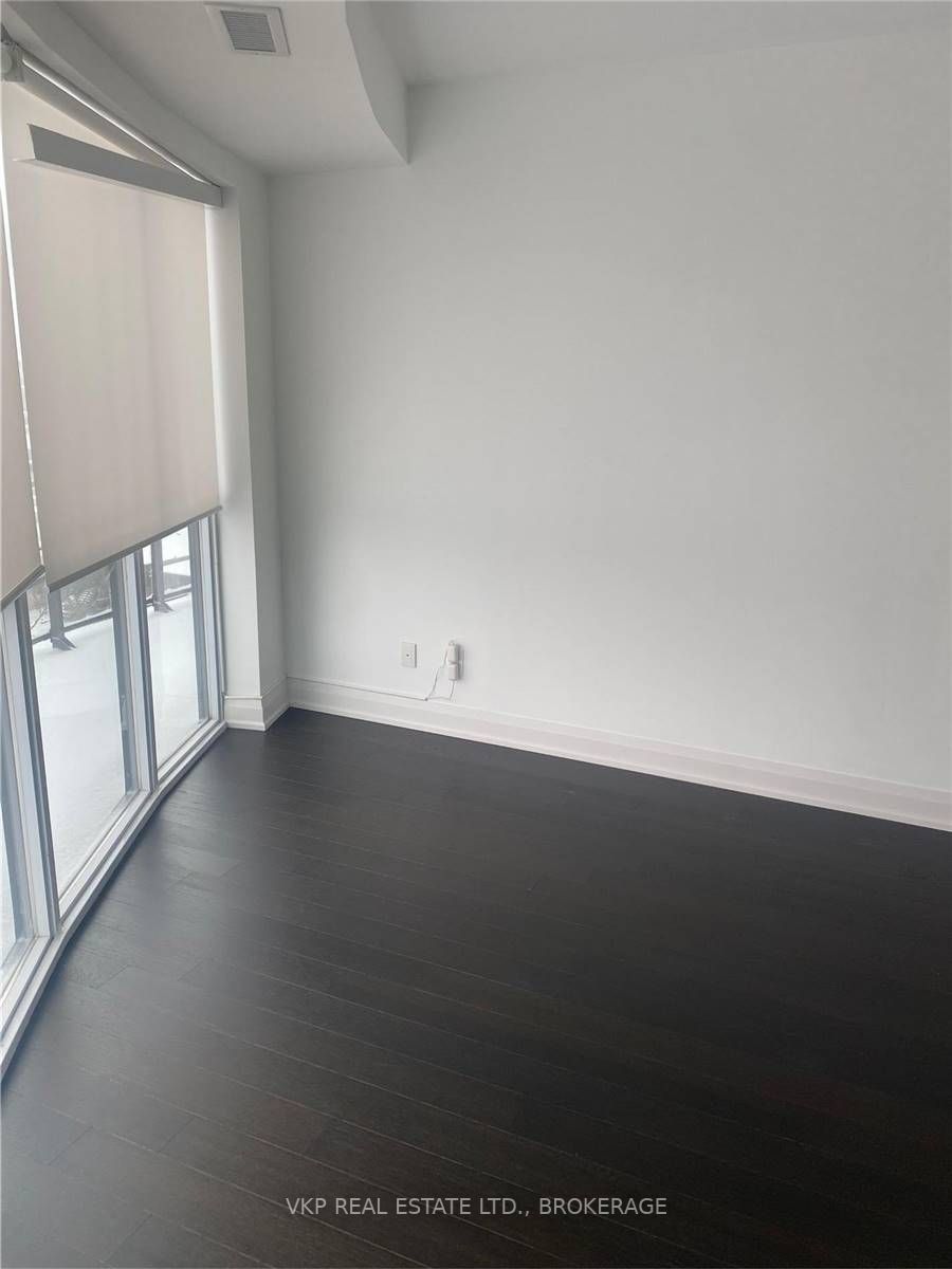 16 Mcadam Ave, #Ph902