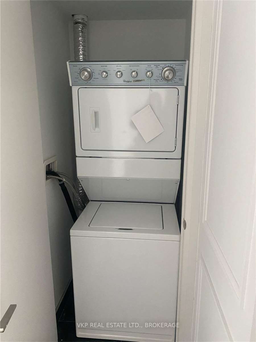 16 Mcadam Ave, #Ph902