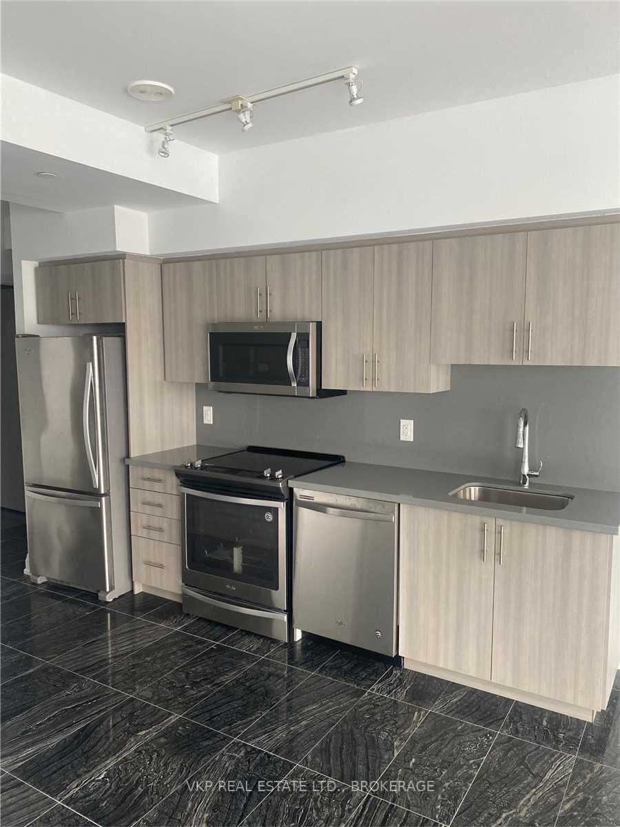 16 Mcadam Ave, #Ph902