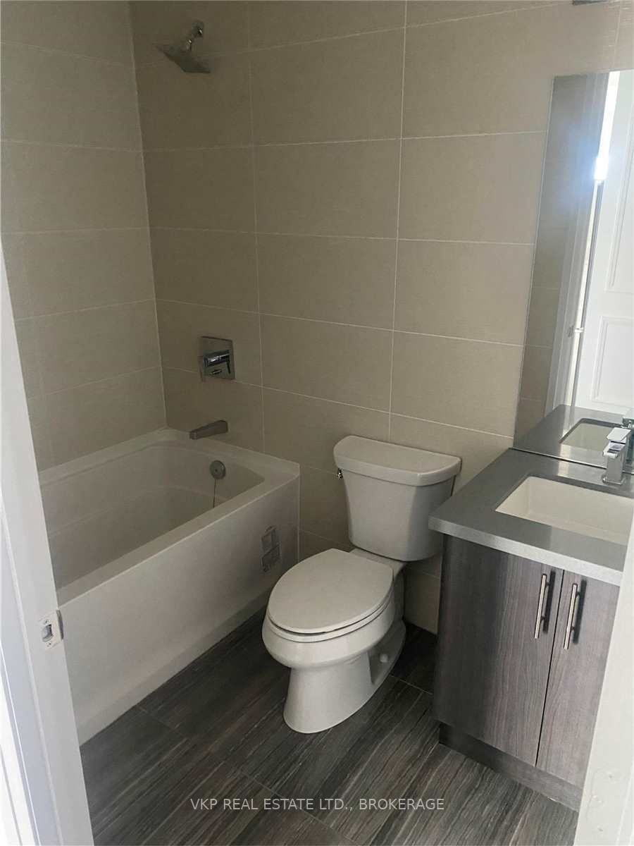 16 Mcadam Ave, #Ph902