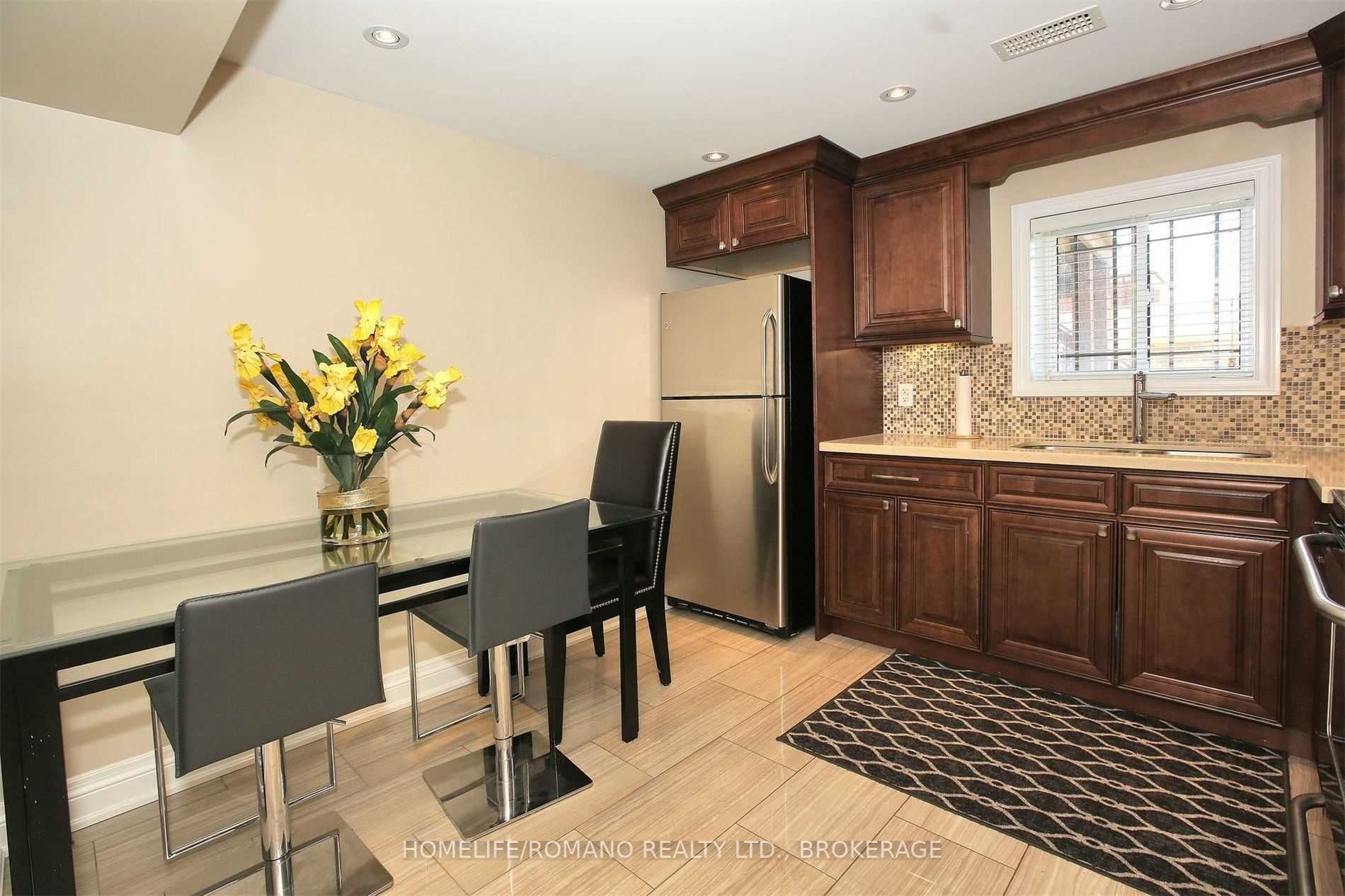 Listing W6053443 - Large Photo # 30