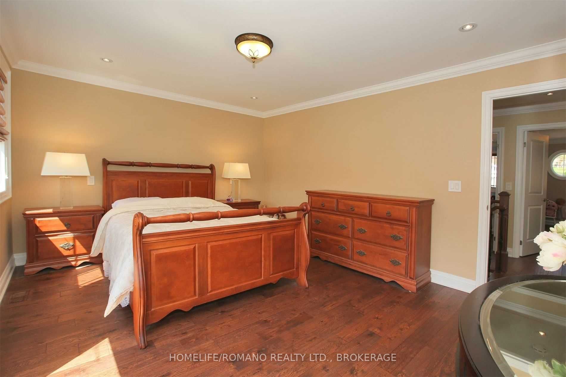 Listing W6053443 - Large Photo # 26