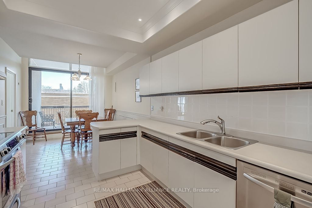 Listing W6053476 - Large Photo # 17