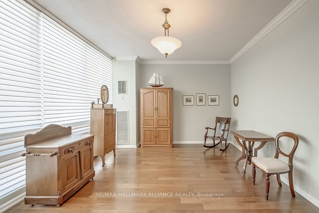 Listing W6053476 - Large Photo # 21