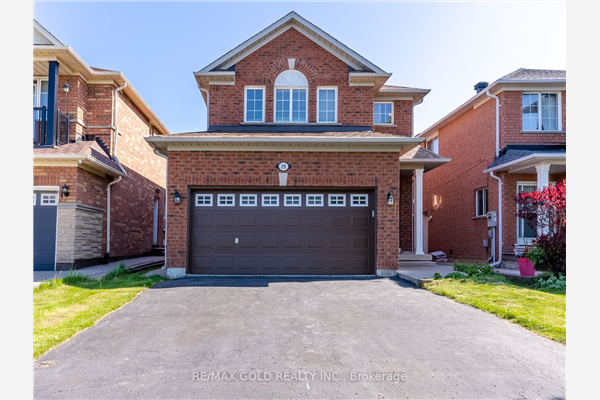 29 Blue Lake Ave, Brampton